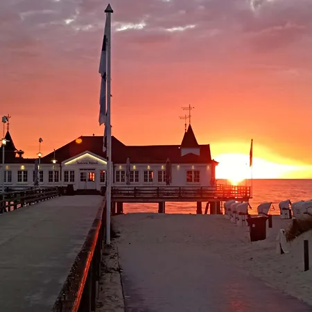 Appartementhaus Linquenda 11 - Meeresrauschen * Heringsdorf (Usedom)